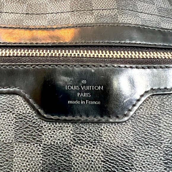 LOUIS VUITTON Daniel Messenger Bag Damier - Picture 11 of 12